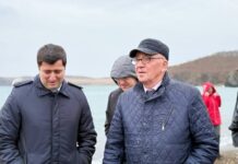 Олег Кожемяко и Фокино предложили новые решения для транспортной связи с островом Путятин oleg kozhemyako i fokino predlozhili novye resheniya dlya transportnoj svyazi s ostrovom putyatin-obzone-su-174612488500-0