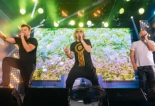 Угадайте хиты 90-х, начиная с Мурата Насырова и заканчивая группой Комбинация ugadajte hity 90h nachinaya s murata nasyrova i zakanchivaya gruppoj kombinacziya-obzone-su-174801931800-0