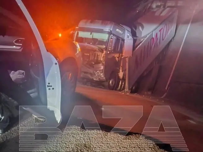 Движение автомобилей на участке автодороги А-240 закрыли | Источник: BAZA / Telegram