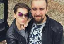 Артем Тимофеев выехал из России на автомобиле Toyota Hiace artem timofeev vyehal iz rossii na avtomobile -obzone-su-0