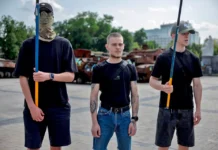 Лолита Милявская выразила радость за свадьбу Насти Ивлеевой и Филиппа Бегака lolita milyavskaya vyrazila radost za svadbu nasti ivleevoj i filippa begaka-obzone-su-0