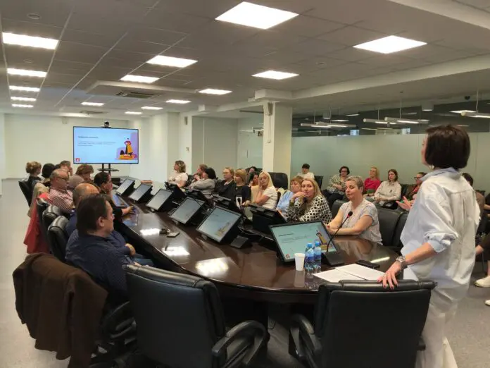 Общество «Знание» и УрФУ раскрывают влияние на госслужащих Свердловской области-0