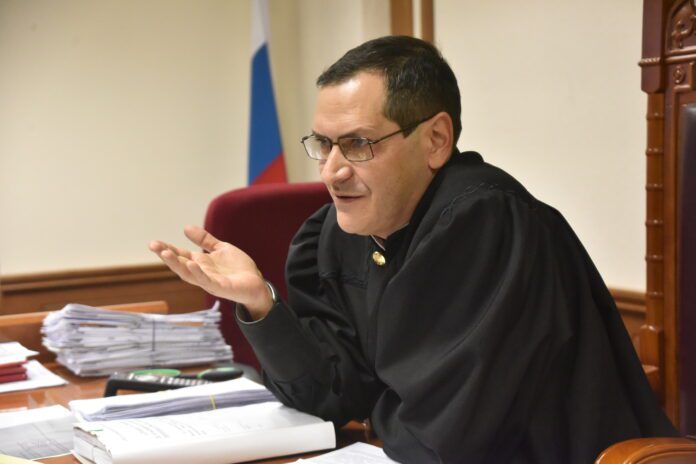 Верховный суд РФ о прениях сторон и последнем слове в уголовном процессе по УПК РФ-0