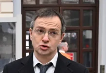 Владимир Мединский и Мария Захарова ждут судьбоносных заявлений по Украине vladimir medinskij i mariya zaharova zhdut sudbonosnyh zayavlenij po ukraine-obzone-su-174880376600-0