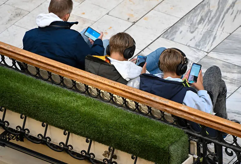 Мобильный интернет в Екатеринбурге, Новоуральске и Алтайском крае сталкивается с временными трудностями-0