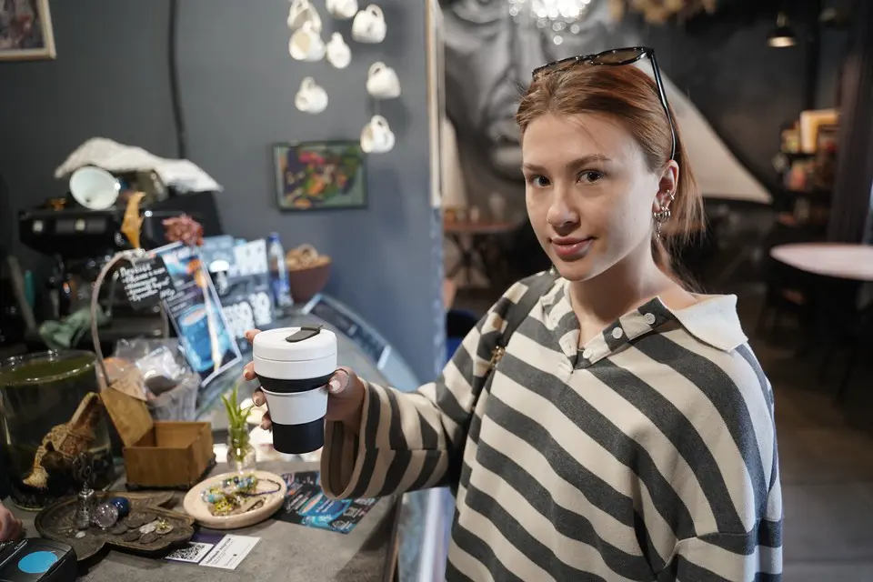 Чашечка заурядного капучино в столичных кафешках перевалила за 500 рублей