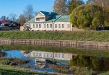 Тихвин получил новый статус в Серебряном ожерелье России tihvin poluchil novyj status v serebryanom ozherele rossii-obzone-su-0