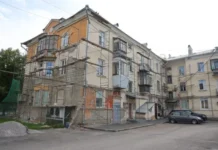 В Каменске-Уральском власти и подрядчики успешно обновляют МКД v kamenskeuralskom vlasti i podryadchiki uspeshno obnovlyayut mkd-obzone-su-0