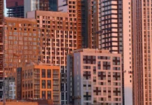 В Москве наблюдается рост цен на жильё и сокращение предложения от Руслана Сырцова и Брусники v moskve nablyudaetsya rost czen na zhilyo i sokrashhenie predlozheniya ot ruslana syrczova i brusniki-obzone-su-0