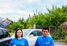 Алексей Вихарев организует конвои на СВО aleksei viharev gumanitarka0_obzone