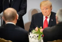 putin i tramp obsudili sekretnuyu vstrechu na fone sryva dedlajna po ukraine-obzone-su-0