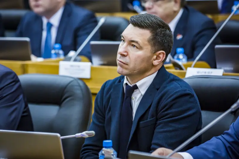 Депутат ЗС ПК Руслан Маноконов Антон Новгородов, ИА PrimaMedia