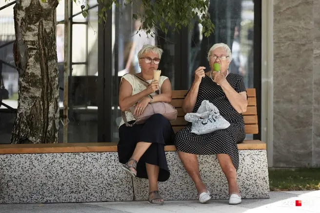 На мороженое прибавки точно хватит | Источник: Иван Высочинский / 26.RU