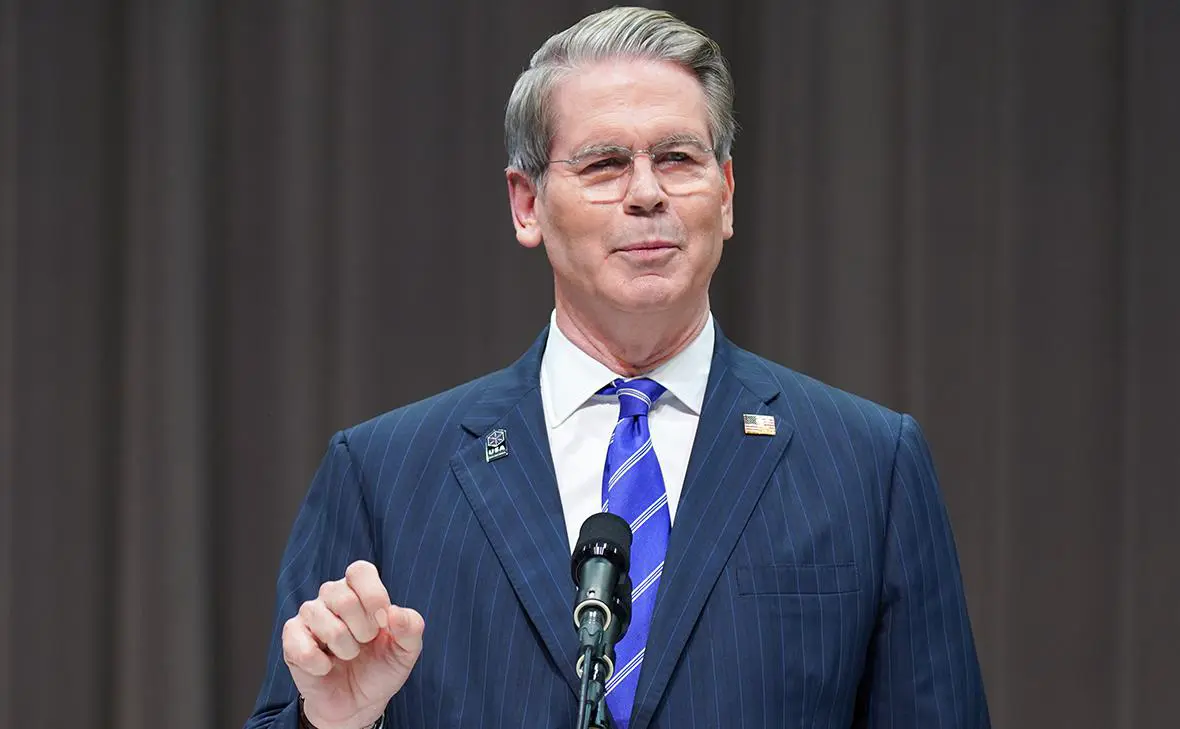 Скотт Бессент (Tomohiro Ohsumi / Getty Images)