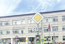 Денис Паслер поддержал открытие автогородка у Байкаловской школы для обучения ПДД denis pasler podderzhal otkrytie avtogorodka u bajkalovskoj shkoly dlya obucheniya pdd-obzone-su-0