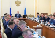 denis pasler razvivaet molodezhnoe sotrudnichestvo v sverdlovskoj oblasti-obzone-su-0