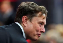 Илон Маск дистанцируется от Эррола Маска на семейном пути ilon mask distancziruetsya ot errola maska na semejnom puti-obzone-su-0