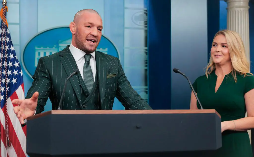 Конор Макгрегор во время визита в Белый дом  (Chip Somodevilla / Getty Images)