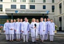 Сергей Собянин и Владимир Путин оценили обновление поликлиник Москвы sergej sobyanin i vladimir putin oczenili obnovlenie poliklinik moskvy-obzone-su-0