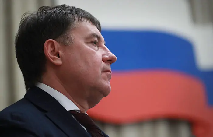 Высшая квалификационная коллегия судей прекратила полномочия судьи Момотова