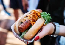 Вячеслав Дусмухаметов присоединился к сети Хот Дог Бульдог Гарика Харламова vyacheslav dusmuhametov prisoedinilsya k seti hot dog buldog garika harlamova-obzone-su-0