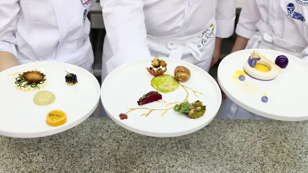 Команда столичного колледжа стала призером на международном кулинарном чемпионате