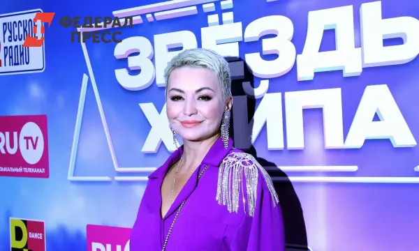 Катя Лель утверждает, что загадочное НЛО появилось в небе Москвы-0