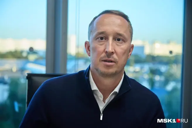 По словам министра транспорта Подмосковья, автобусы теперь подъезжают к станциям МЦД каждые 4-5 минут в час пик | Источник: Дмитрий Толстошеев / MSK1.RU