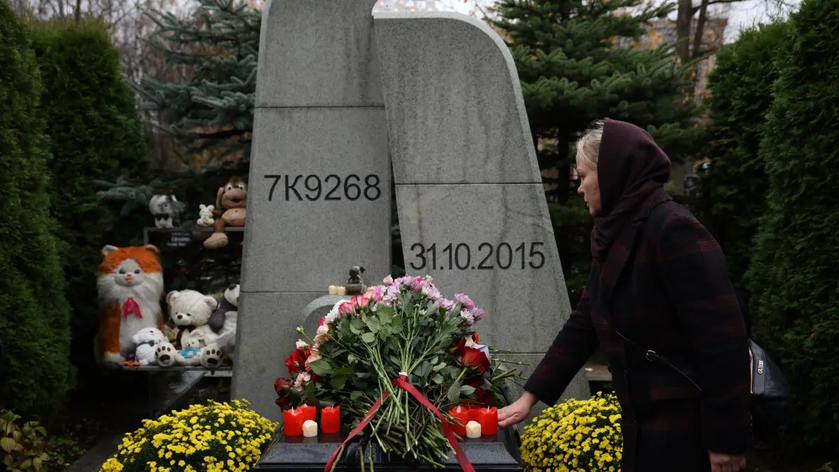 В Петербурге почтили память погибших при крушении А321 над Синаем