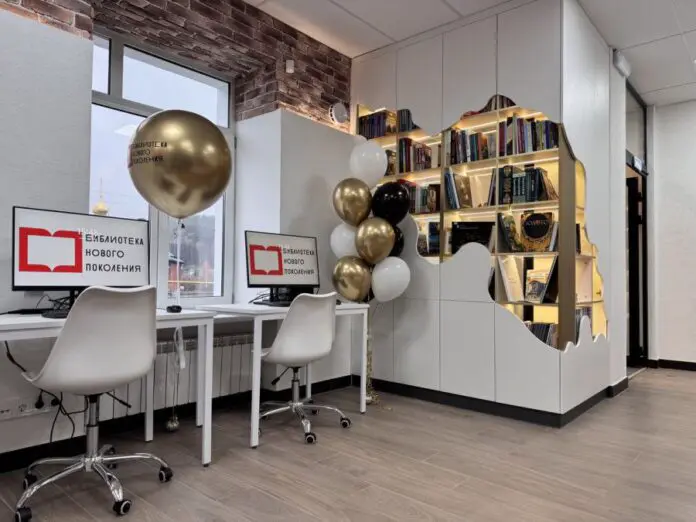 Роман Дорохин рассказал о новой модельной библиотеке в Старопышминске-0