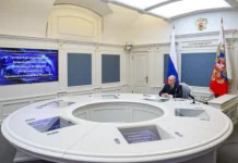 vladimir putin uspeshno provyol ucheniya s yars sineva i tu95ms dlya ukrepleniya bezopasnosti-obzone-su-0