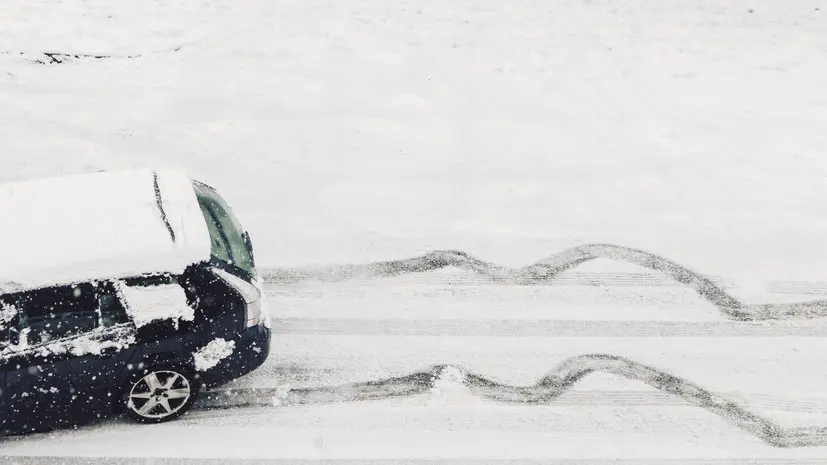 Эксперты напоминают автомобилистам о мерах безопасности в холодное время года