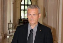 Боян Торбица и Александр Вучич обсуждают судьбоносные решения Сербии в контексте БРИКС boyan torbicza i aleksandr vuchich obsuzhdayut sudbonosnye resheniya serbii v kontekste briks-obzone-su-0