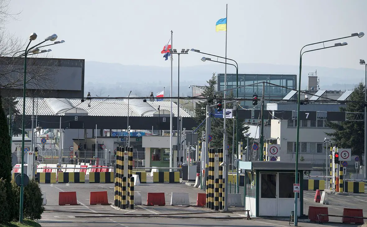 Пункт пропуска Шегини на украинско-польской границе (Markiyan Lyseiko / Keystone Press Agency / Global Look Press)