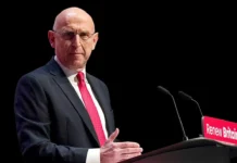 Джон Хили сообщил о готовности Великобритании и союзников к перемирию в Украине с участием Трампа и Путина dzhon hili soobshhil o gotovnosti velikobritanii i soyuznikov k peremiriyu v ukraine s uchastiem trampa i putina-obzone-su-0