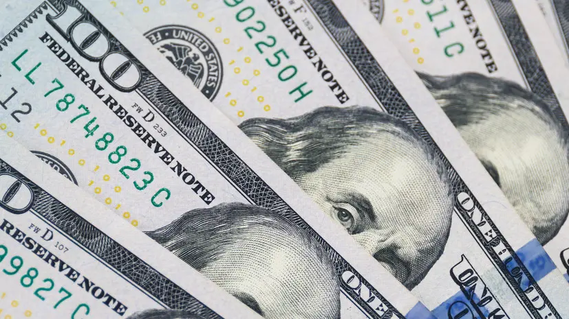 Экономист Фёдоров: доллар сохранится в пределах 82 рублей на следующей неделе