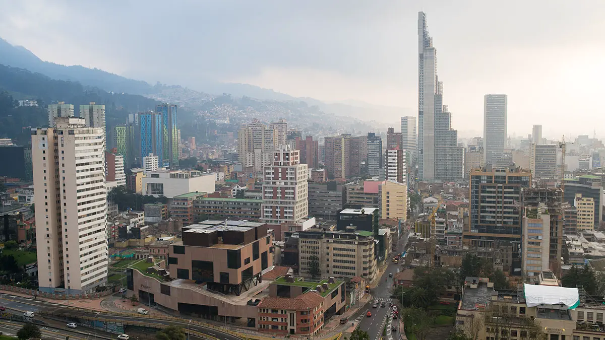 AFP: Колумбия нанесла удар авиабомбами рядом с границей Венесуэлы