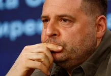 Отставка Андрея Ермака вызвала реакцию Владимира Зеленского и вопросы о власти otstavka andreya ermaka vyzvala reakcziyu vladimira zelenskogo i voprosy o vlasti-obzone-su-0