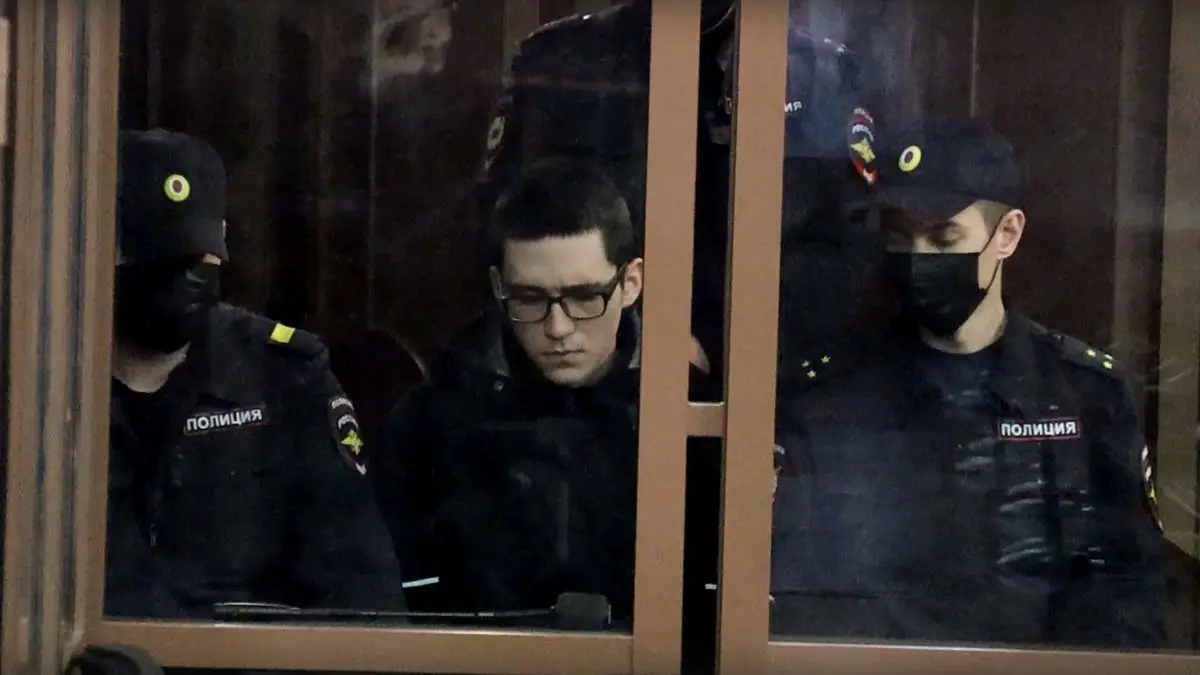 Осужденный за шутинг в школе Казани Галявиев задолжал более 23 миллионов рублей