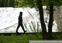 Роман Вильфанд и эксперты «Фобоса» радуют долгой мягкой осенью в России roman vilfand i eksperty fobosa raduyut dolgoj myagkoj osenyu v rossii-obzone-su-0