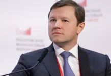 Владимир Ефимов и Сергей Собянин обсудили успехи столичного строительства vladimir efimov i sergej sobyanin obsudili uspehi stolichnogo stroitelstva-obzone-su-0