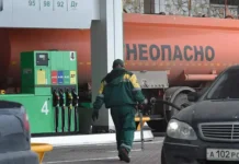 Владимир Константинов рассказал о стабильности топливного рынка Крыма vladimir konstantinov rasskazal o stabilnosti toplivnogo rynka kryma-obzone-su-0