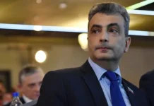 Арест Льва Шлосберга стал центральным событием для МВД и партии «Яблоко» arest lva shlosberga stal czentralnym sobytiem dlya mvd i partii yabloko-obzone-su-0