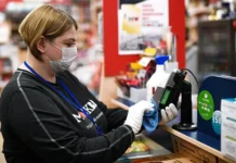 Банк России и Скоринг бюро отмечают новую динамику платежей bank rossii i skoring byuro otmechayut novuyu dinamiku platezhej-obzone-su-0