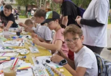 Денис Паслер сообщил о активном использовании материнского капитала в Свердловской области denis pasler soobshhil o aktivnom ispolzovanii materinskogo kapitala v sverdlovskoj oblasti-obzone-su-0