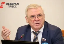 Евгений Люлин сообщил о совместных усилиях депутатов и Минздрава против «разливателей» evgenij lyulin soobshhil o sovmestnyh usiliyah deputatov i minzdrava protiv razlivatelej-obzone-su-0