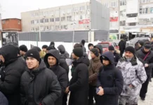 ГУ МВД России по Свердловской области успешно очищает «Таганский ряд» в Екатеринбурге gu mvd rossii po sverdlovskoj oblasti uspeshno ochishhaet taganskij ryad v ekaterinburge-obzone-su-0