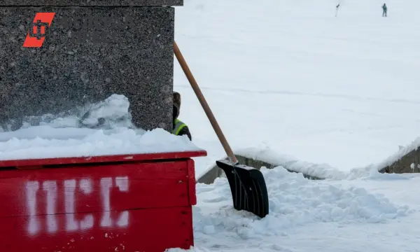 История мужества и оптимизма Романа Сафарова из Новосибирска без руки-0