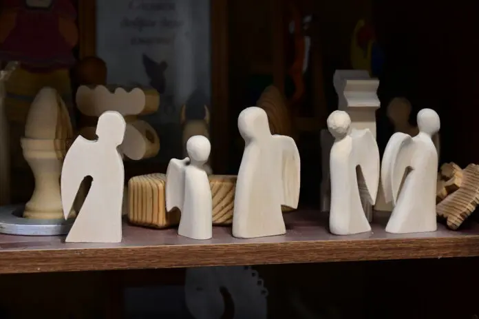 Крылья надежды от Лены Эдвалл показывают, как Ангел единой надежды нашёл дом в Оленьих ручьях-0