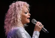 Лариса Долина и Полина Лурье обсудили новогодний переезд и планы на будущее larisa dolina i polina lure obsudili novogodnij pereezd i plany na budushhee-obzone-su-0